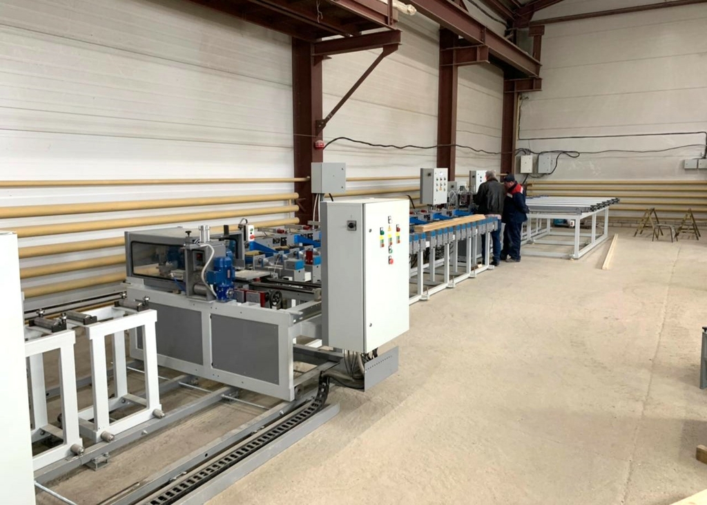 Линия изготовления двутавровой деревянной балки Н200 ЛБДКС200