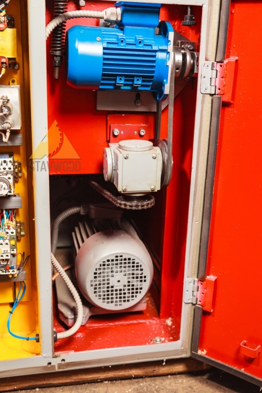 Станок рейсмусовый СР4-2 с шейперным (15*15*2,5) ножевым валом