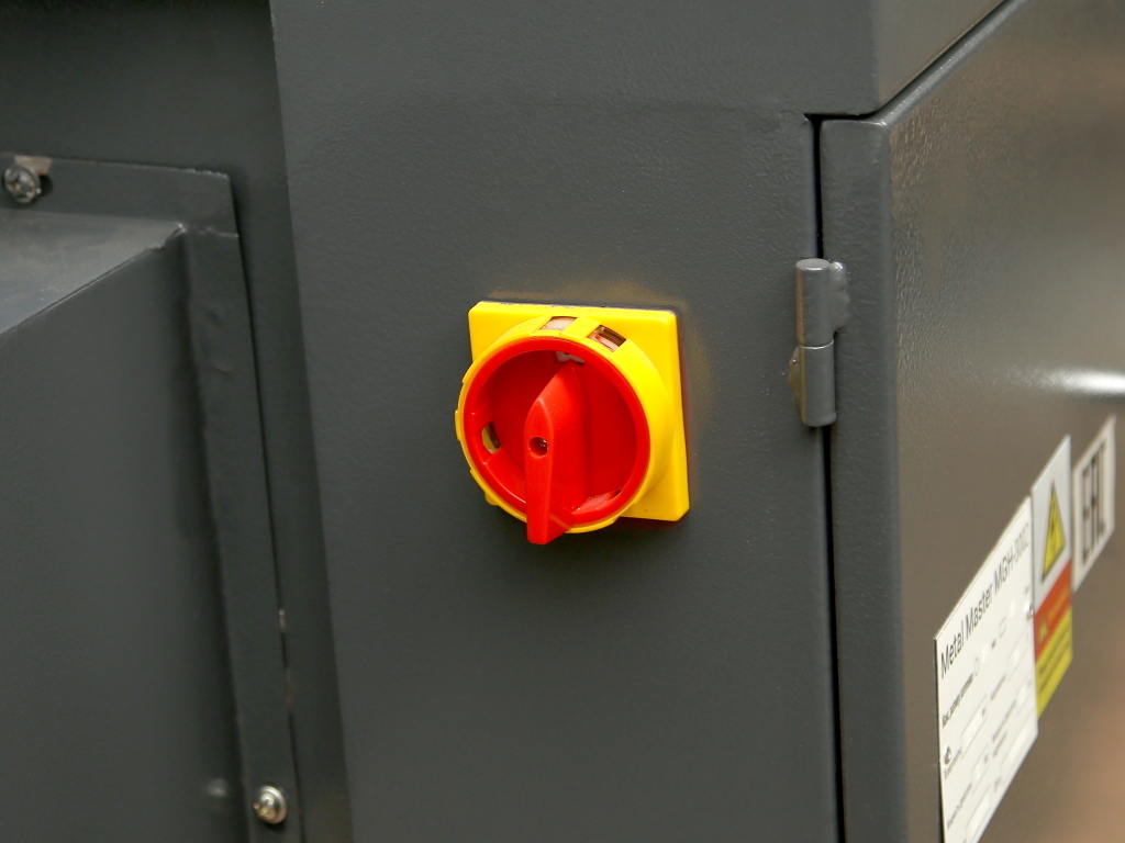 Двухколонный полуавтоматический ленточнопильный станок MetalMaster MGH-300Z