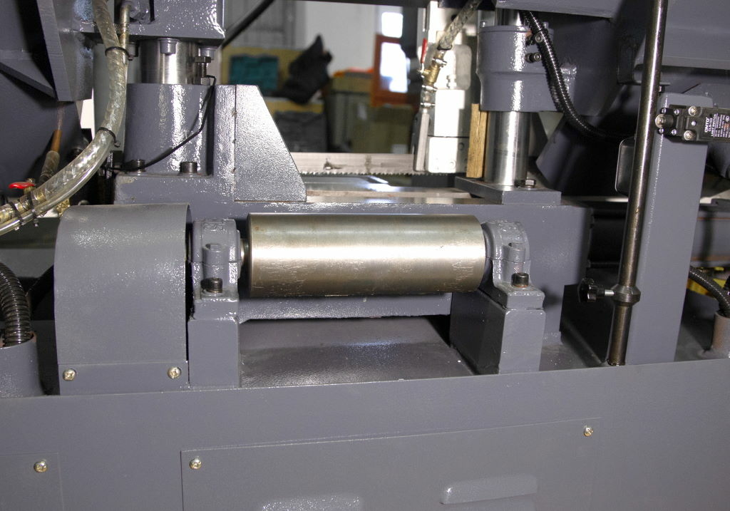 Ленточнопильный станок MetalMaster MGH-350