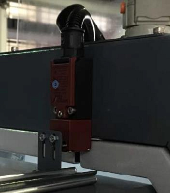 Фрезерный обрабатывающий центр SPITZEN SMC-1260F (VF108)