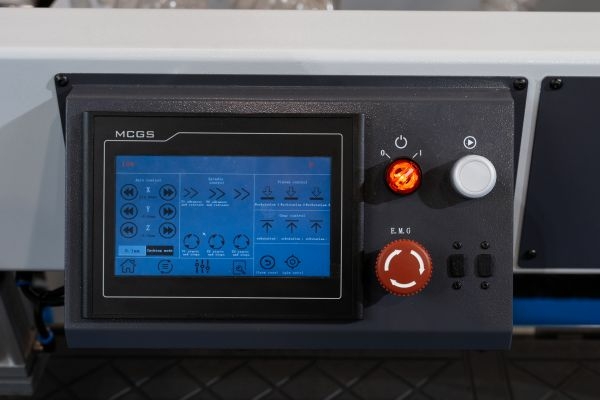 Сверлильно-присадочный центр KDT KN-3019V