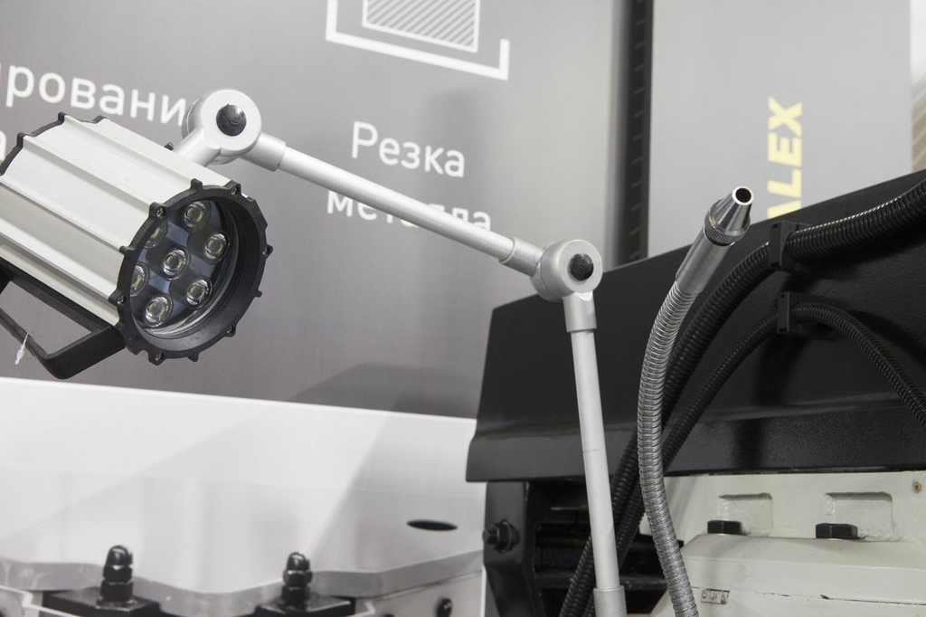 Универсально-фрезерный станок STALEX MUF65 DRO