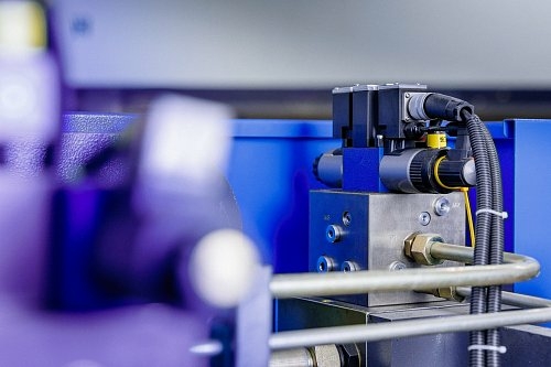 Листогибочный пресс MetalTec HBС 110/2500 4+1 ЧПУ ESA630