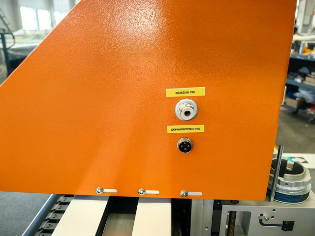 Многофункциональный планшетно-режущий плоттер Filato DIGICUT 1610 BF