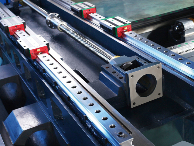 Горизонтально-фрезерный центр SPECTR MHM-630