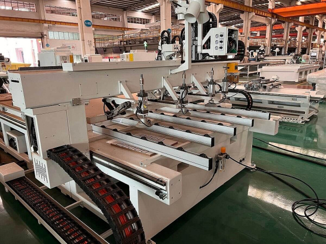 Обрабатывающий центр с ЧПУ Nanxing NCG3021