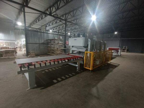 Линия прессования на базе проходного гидравлического горячего пресса Shanxi Quilin Machinery BY624х8/16