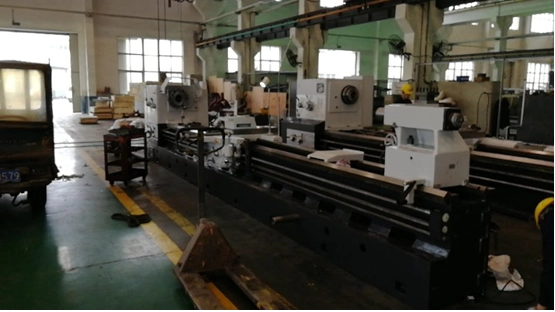 Токарно-винторезный станок CW6263/2000 (УЦИ + конусная линейка)