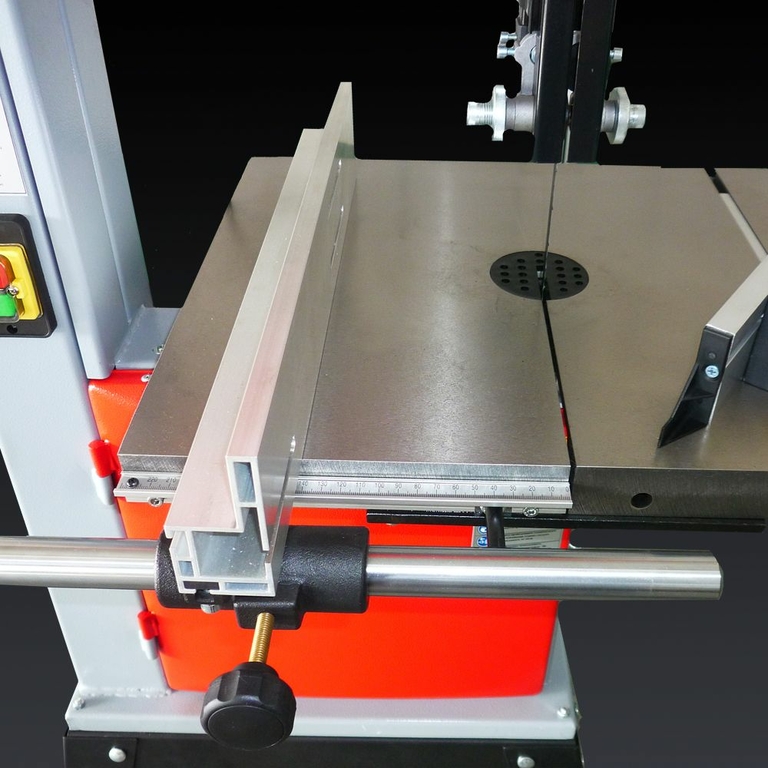 Ленточнопильный станок jib mbs 300  высота распиловки  190 мм мощность двигателя 0,75 квт