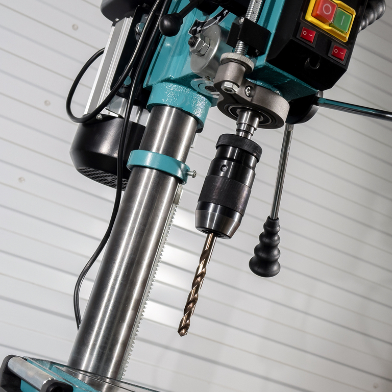 Сверлильный станок AURA CM-0116V/220 (10011610)