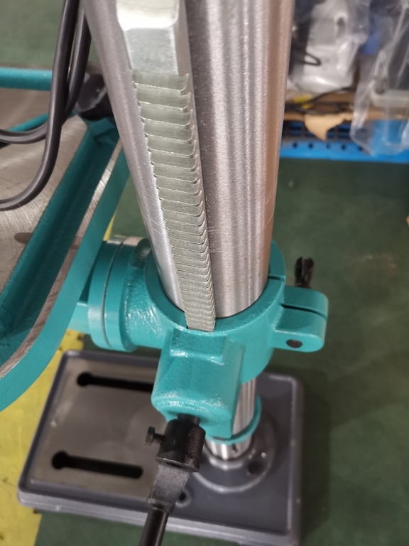 Сверлильный станок AURA CM-1516/380 (10151630)