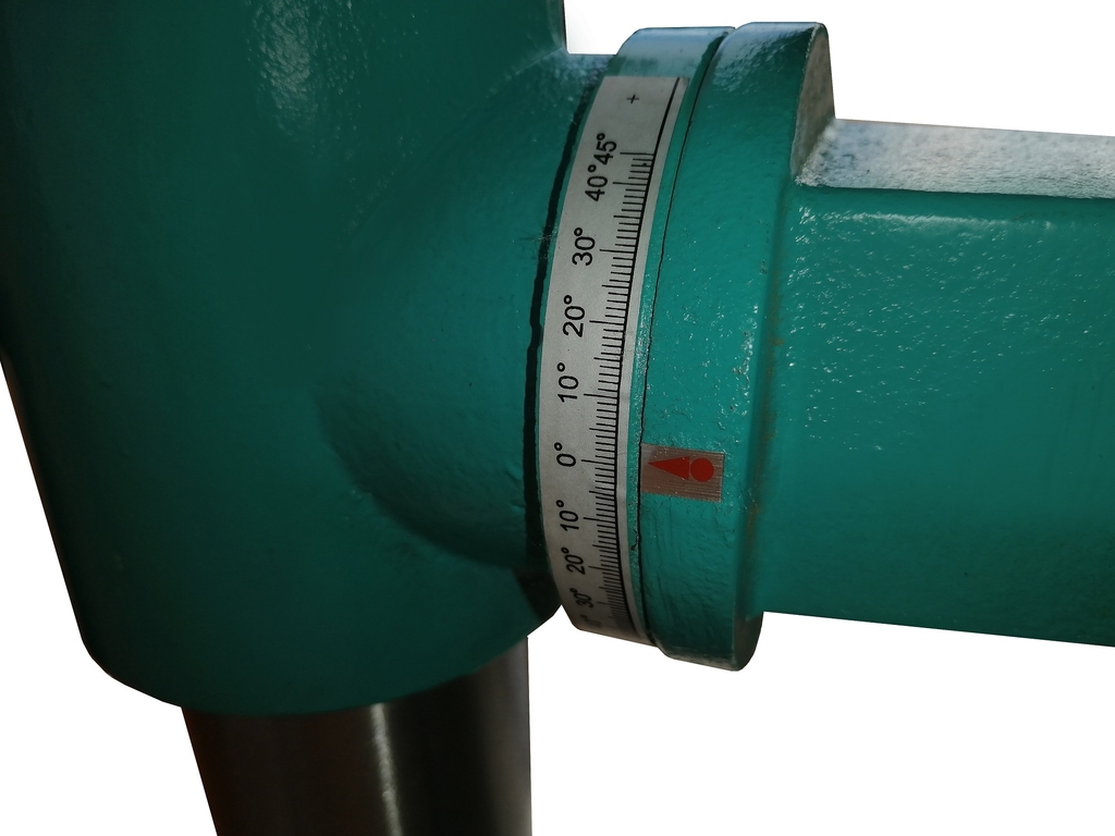 Сверлильный станок AURA CM-1516/380 (10151630)