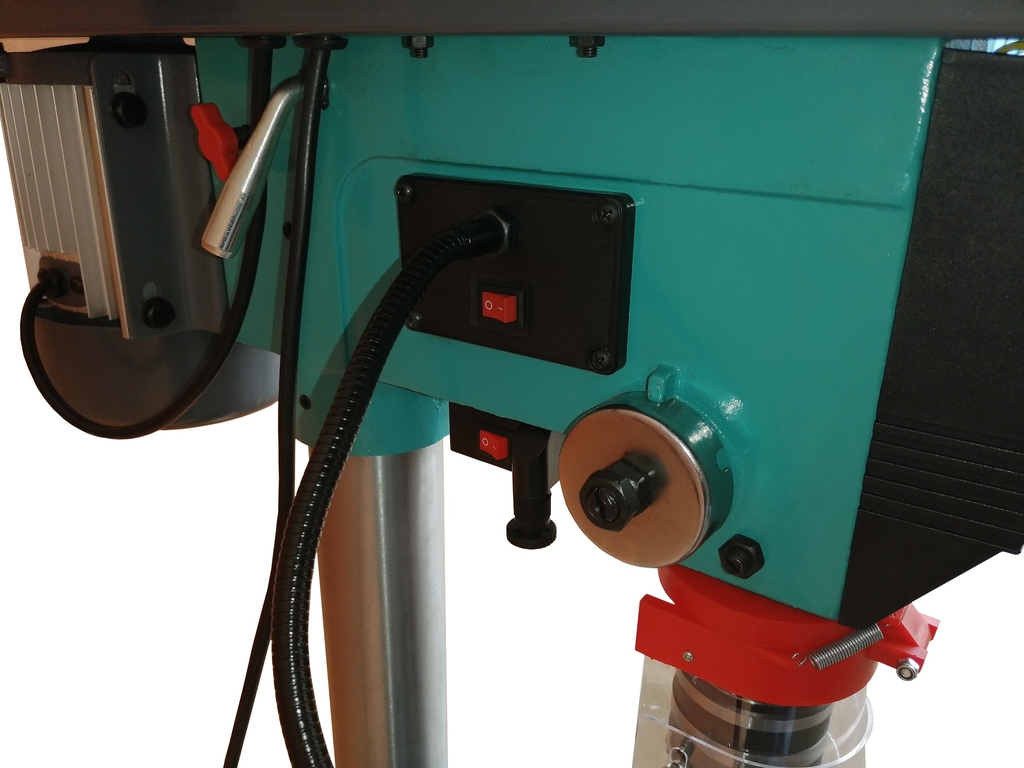 Сверлильный станок AURA CM-1516/380 (10151630)