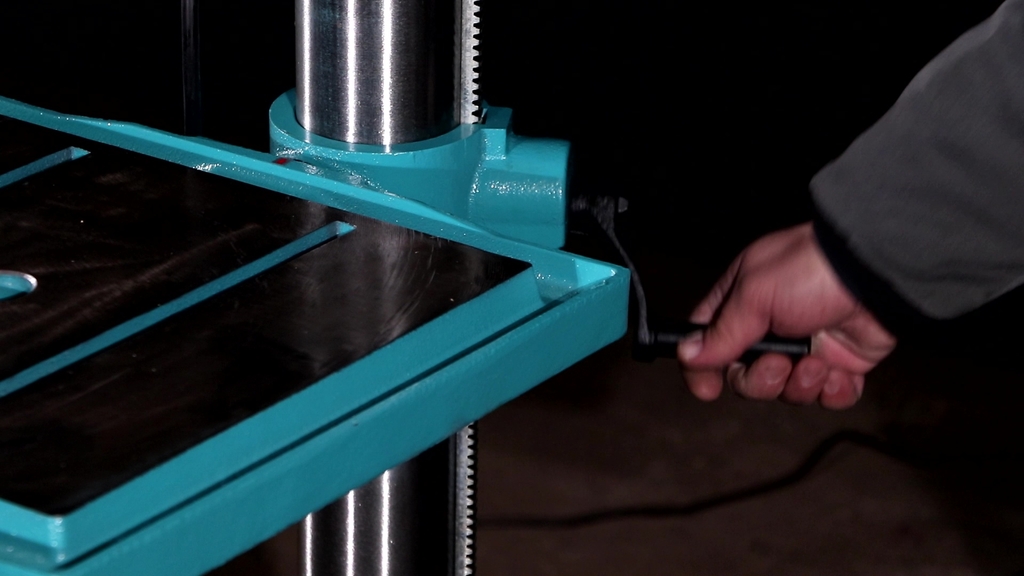 Сверлильный станок AURA CM-2020/380 (10202030)