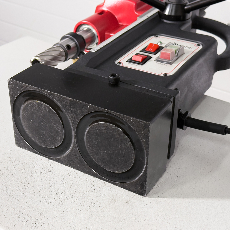 Магнитный сверлильный станок AURA MCM-100R (10710010)