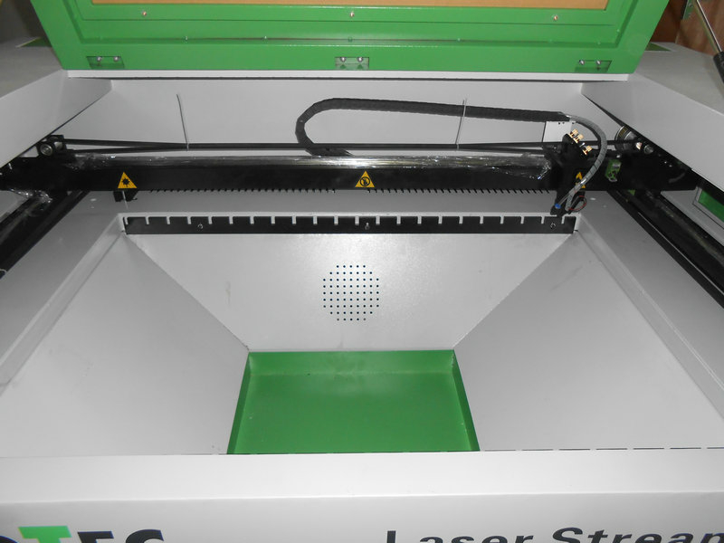 Лазерно-гравировальный станок с чпу WoodTec BHM 2490 R