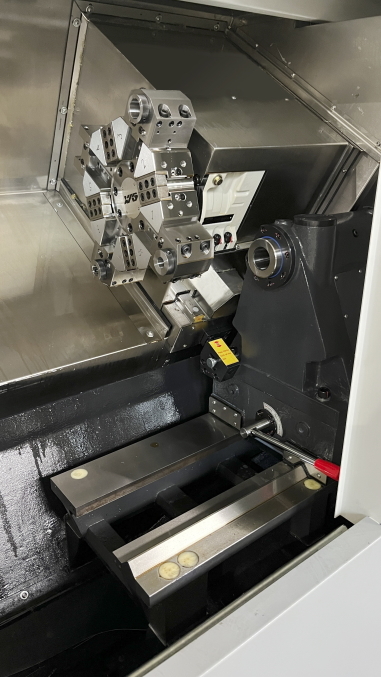 Горизонтальные токарные станки MetalCraft TCK50-500 c ЧПУ Fanuc с датчиком привязки инструмента Renishaw HPMA (TCK50-500.F11/15.A2-6.8K.203T.R)