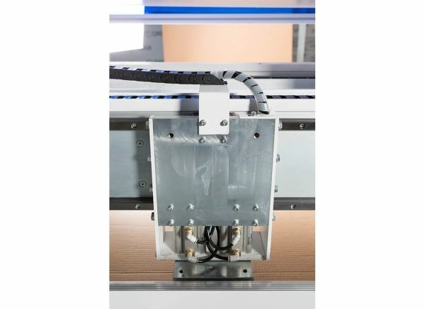 Автоматический резательно-рилёвочный станок Q-BOX