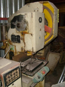 6Е75ПФ-1- Станки вертикально-фрезерные консольные