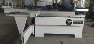 Форматно-раскроечный станок MJ 1600