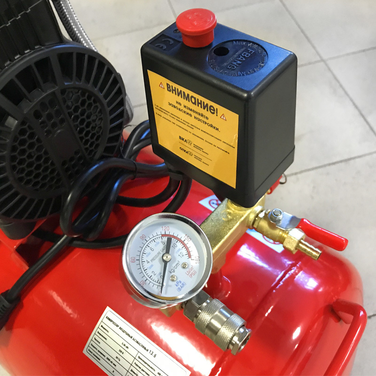 Воздушный компрессор Компрессор воздушный безмасляный, ресивер 100л