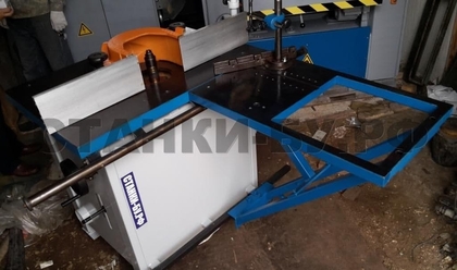 Фрезерный станок Ф130-04