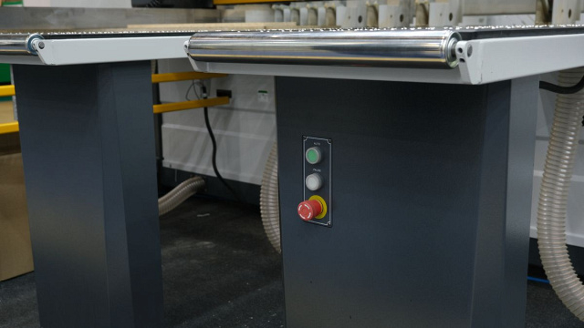 Форматно-раскроечный центр с ЧПУ EXCITECH EP 330