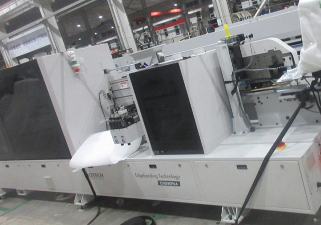 Кромкооблицовочный станок с возвратным конвейером Filato 8001UHQLMS-2 INDUSTRIAL