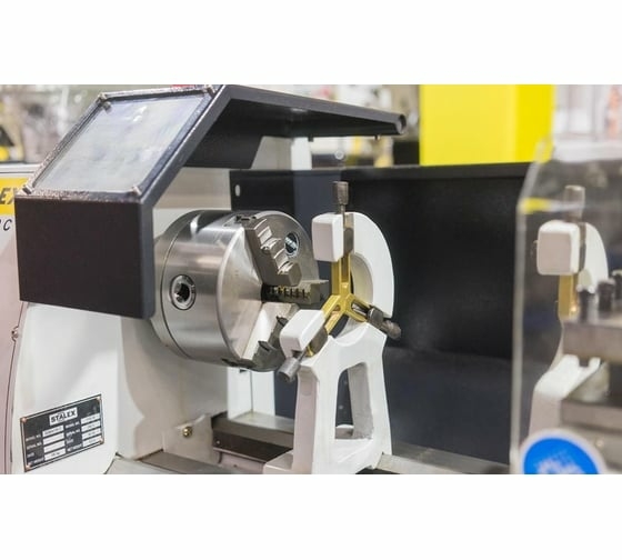 Станок токарный Stalex D280x700С