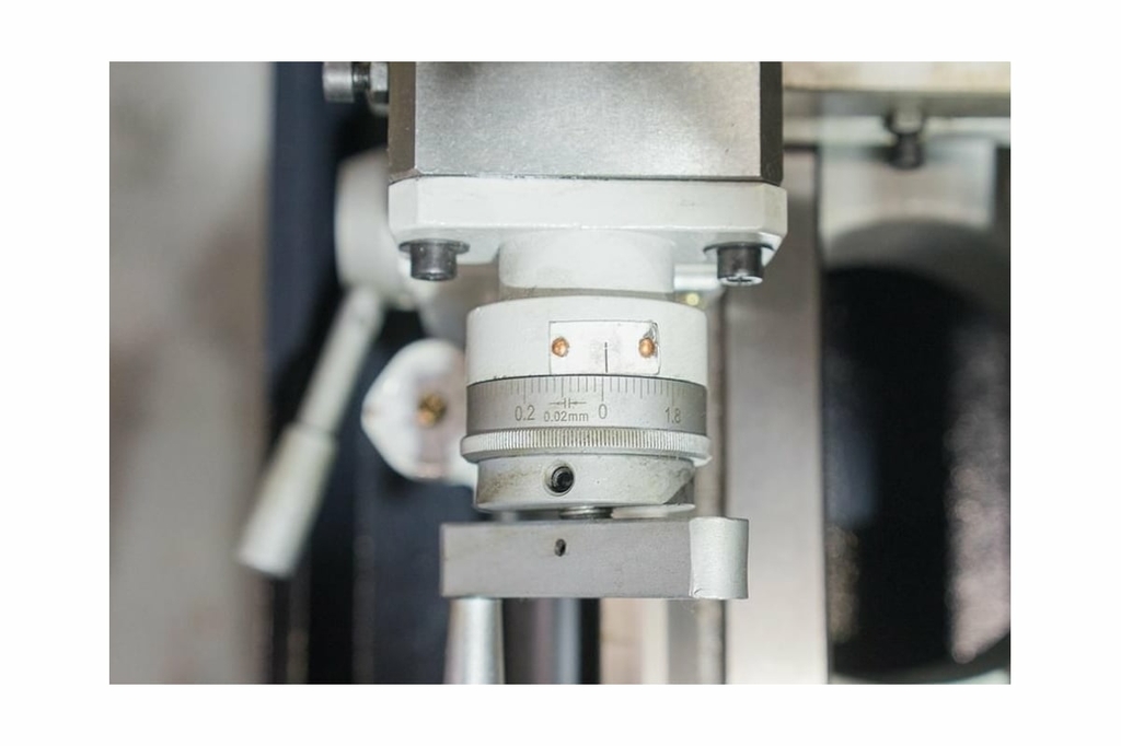 Станок токарный Stalex D280x700С