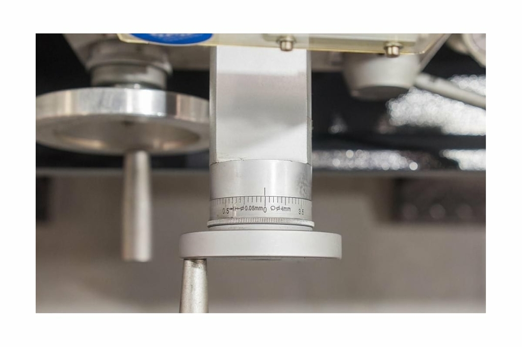 Станок токарный Stalex D280x700С