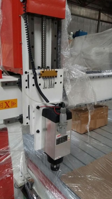 Фрезерный станок с чпу LTT-1325