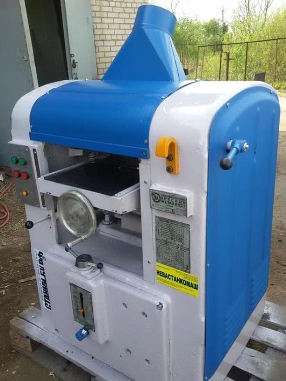 Рейсмусовый станок б/у СР3-6  Красный металлист (Ширина обработки 310мм, мощность 7  кВт, n=5000 об/мин, m=600 кг)