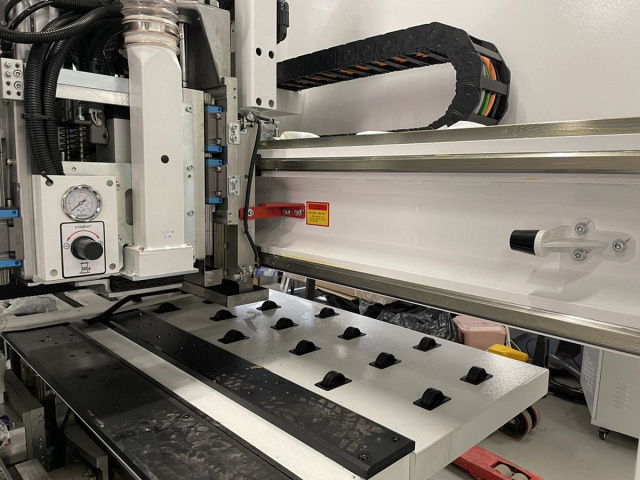 Сверлильно-присадочный центр с ЧПУ Nanxing NСB612DXS