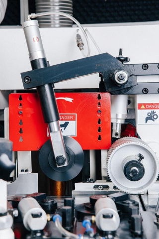 Четырехсторонний продольно-фрезерный станок QUADRO 723 High Speed SAW