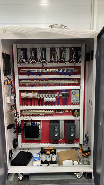 Автоматический сверлильно-присадочный станок с чпу WoodTec HSM 1230 H2