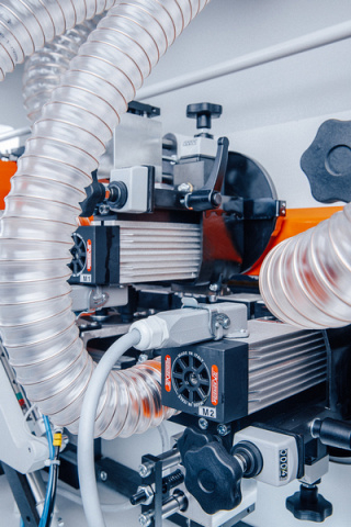 Автоматический кромкооблицовочный станок OSTERMANN 6TF