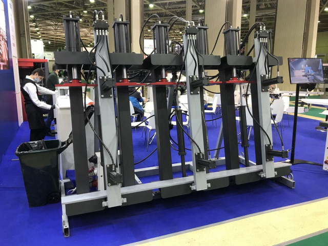 Прессы гидравлические для бруса IRONMAC Press 250/H 250/6H