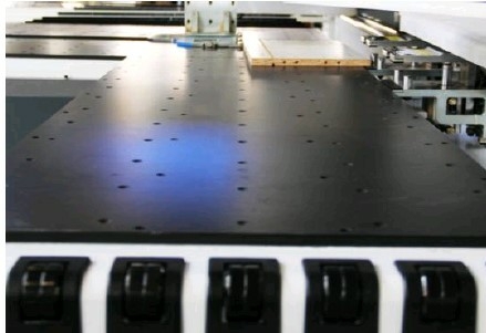 Сверлильно-присадочный станок с ЧПУ BJD P851DL