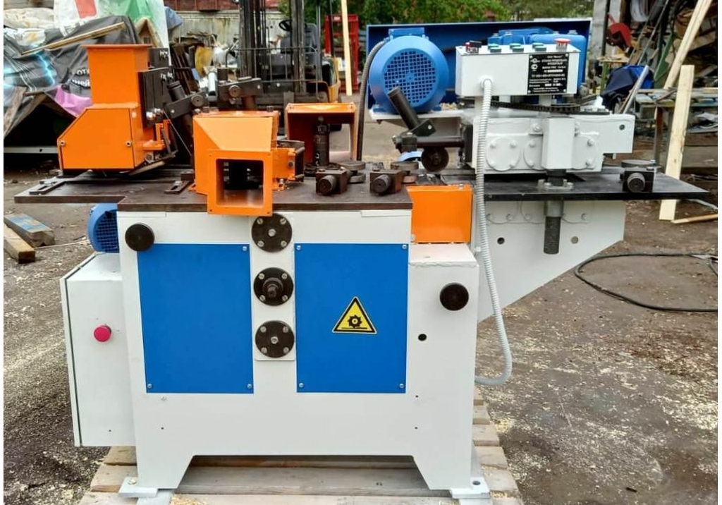 Станок четырехсторонний продольно-фрезерный ПФС 13-15-4 б/у