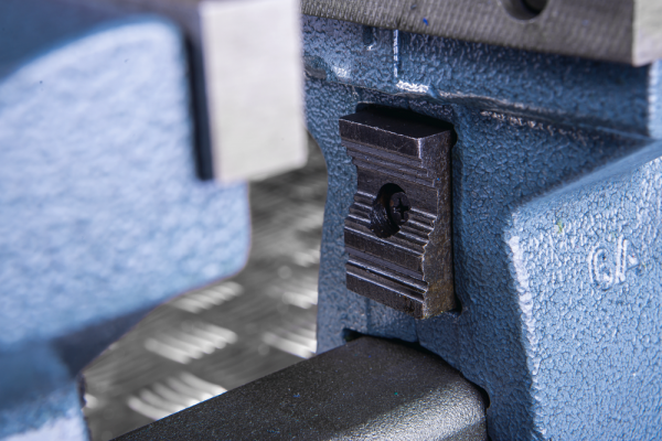 Тиски "Механик" 744