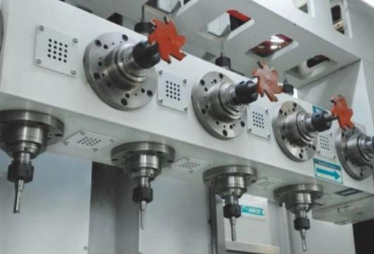 Комбинированный пятиосевой обрабатывающий центр  JUNRAN JR-5013B