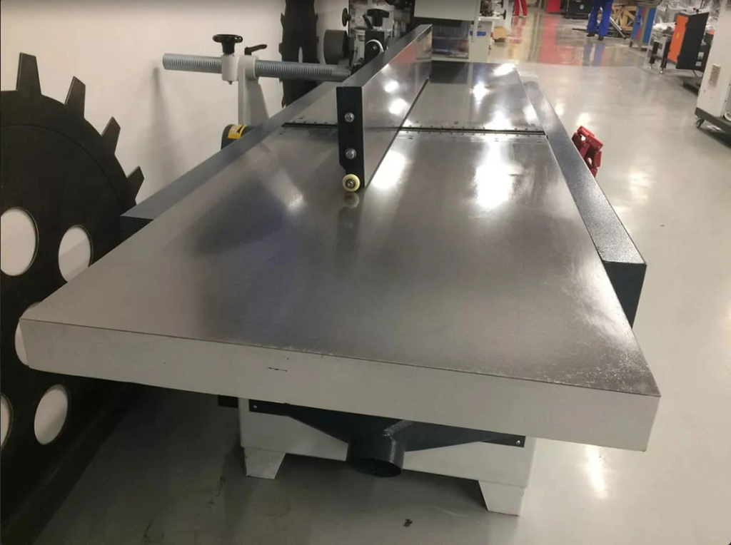 Фуговальные станки со спиральным валом SF 400W, SF 630W