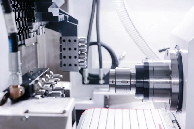 Автоматы продольного точения IRONMAC ISL-325 и ISL-326