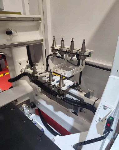 Сверлильно-присадочный центр с ЧПУ Nanxing ND612CT