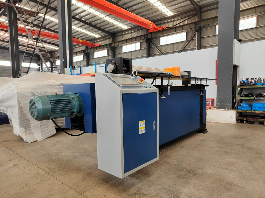 Двухвалковый вальцовочный станок 2HR-1300