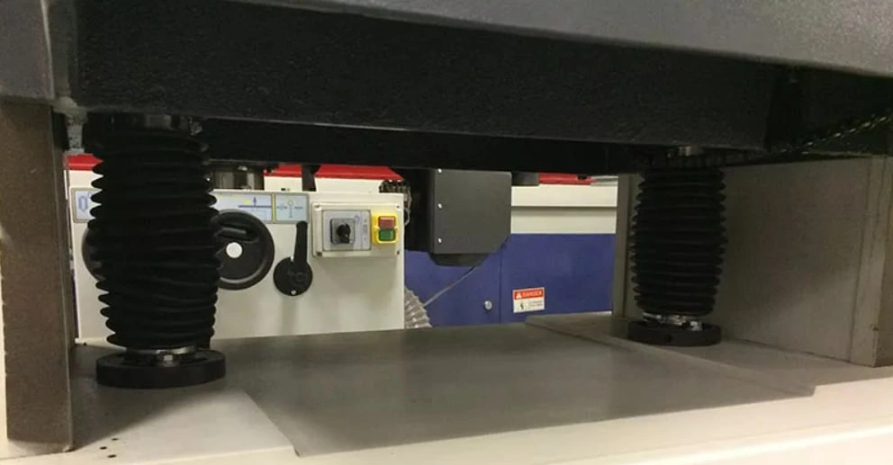 Рейсмусовые станки со спиральным валом и электроподъемом стола МВ 104WМ, МВ 106WМ, МВ 108WМ, МВ 1010WM