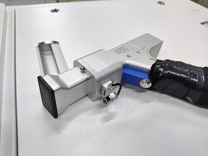 Аппарат лазерной очистки KY-W-HW3000-CW 3кВт Raycus