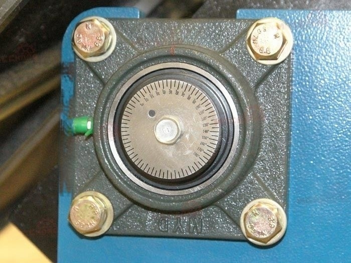 Автоматический сварочный позиционер BY-600